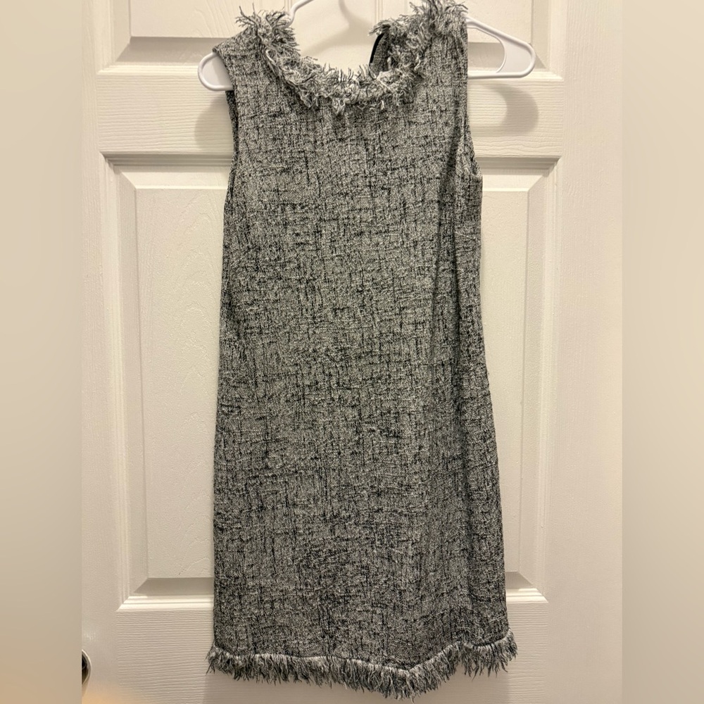 Elegant Gray Sleeveless Dress